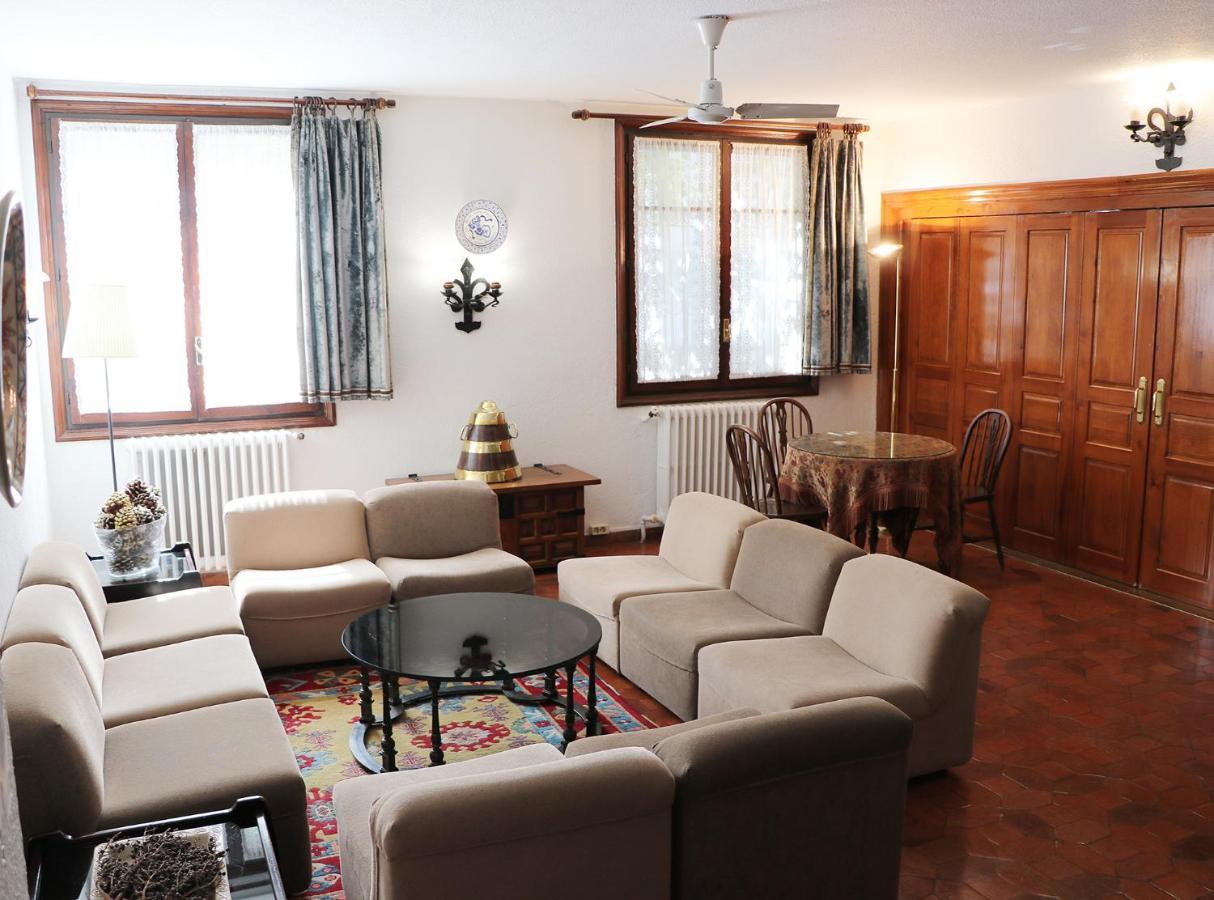 Conde Aznar Hotel Jaca Luaran gambar