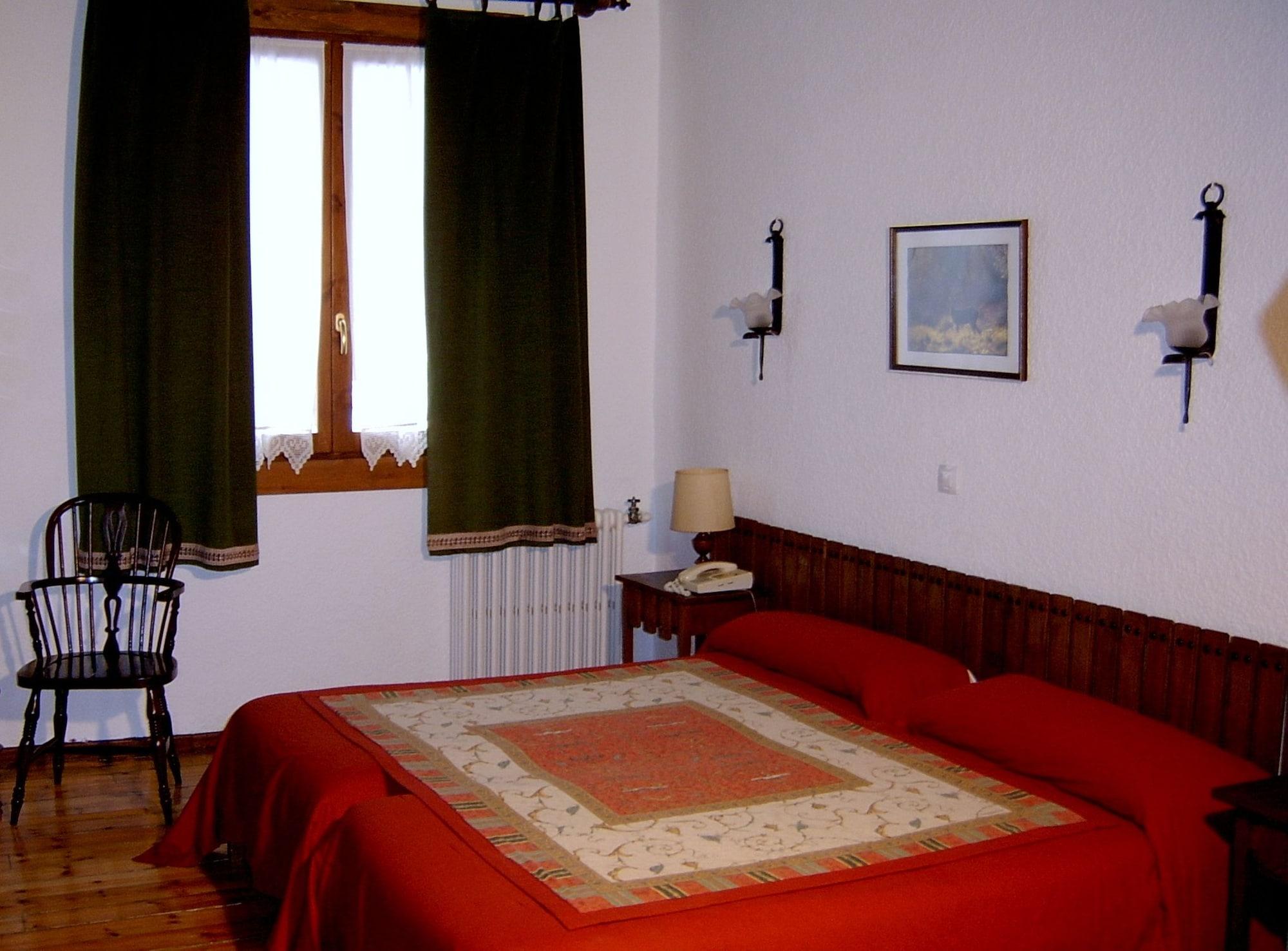 Conde Aznar Hotel Jaca Luaran gambar