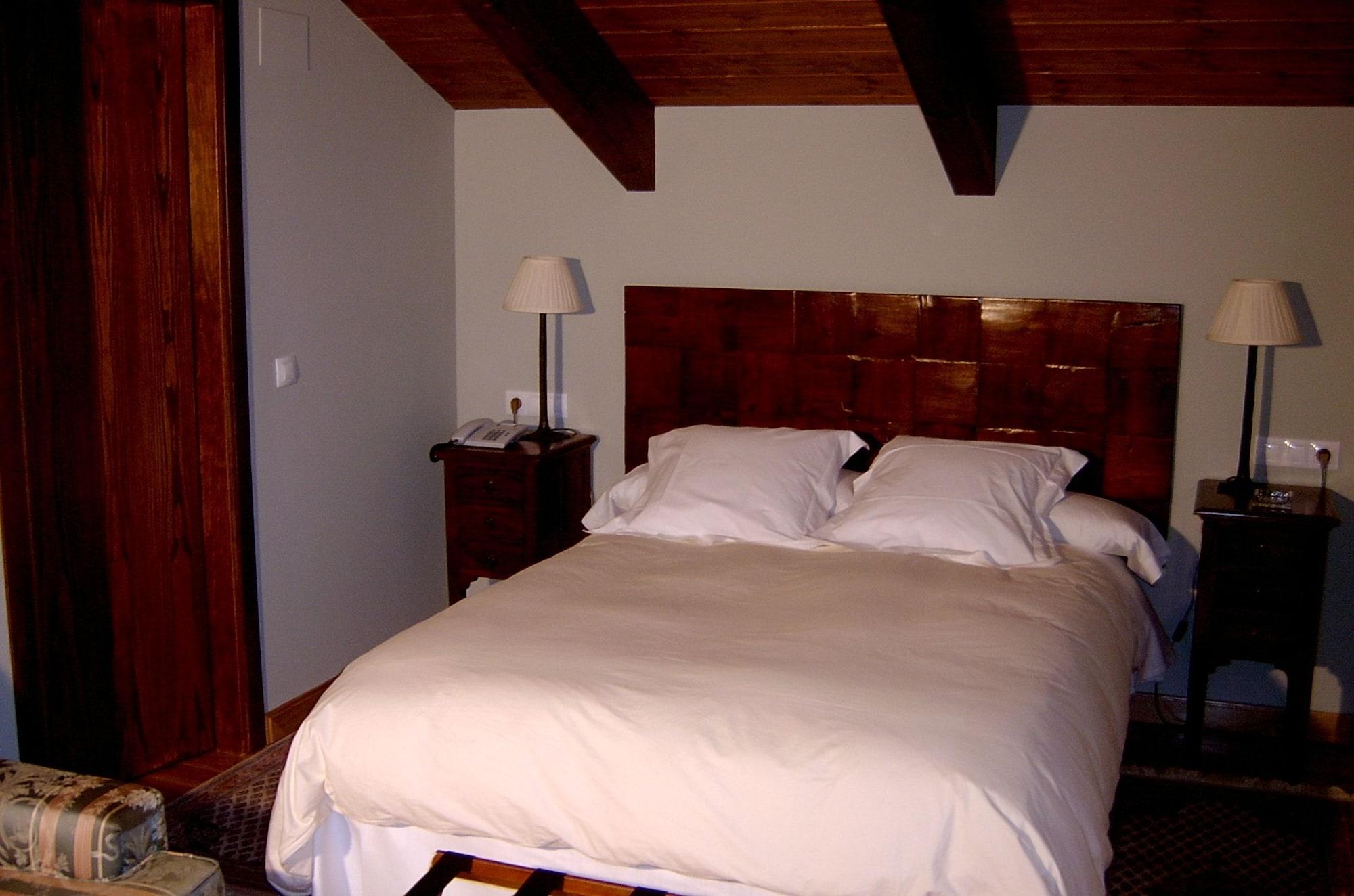 Conde Aznar Hotel Jaca Luaran gambar