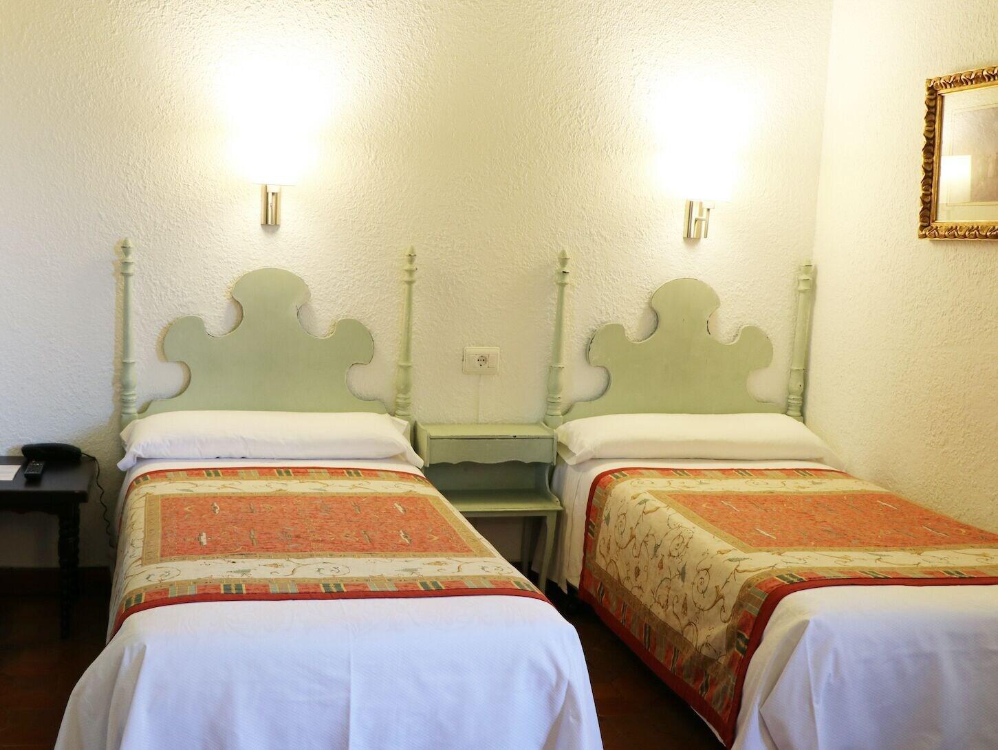 Conde Aznar Hotel Jaca Luaran gambar
