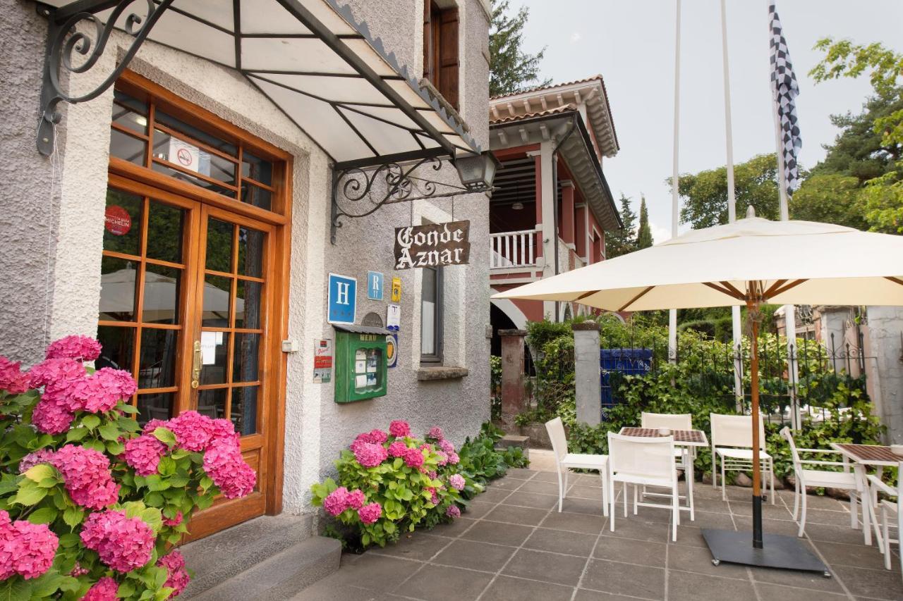 Conde Aznar Hotel Jaca Luaran gambar